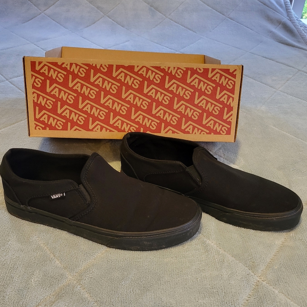 Vans Slip-On Sneakers